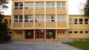 Základní škola, Brno, Kneslova 28