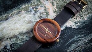 Dřevěné hodinky Orania