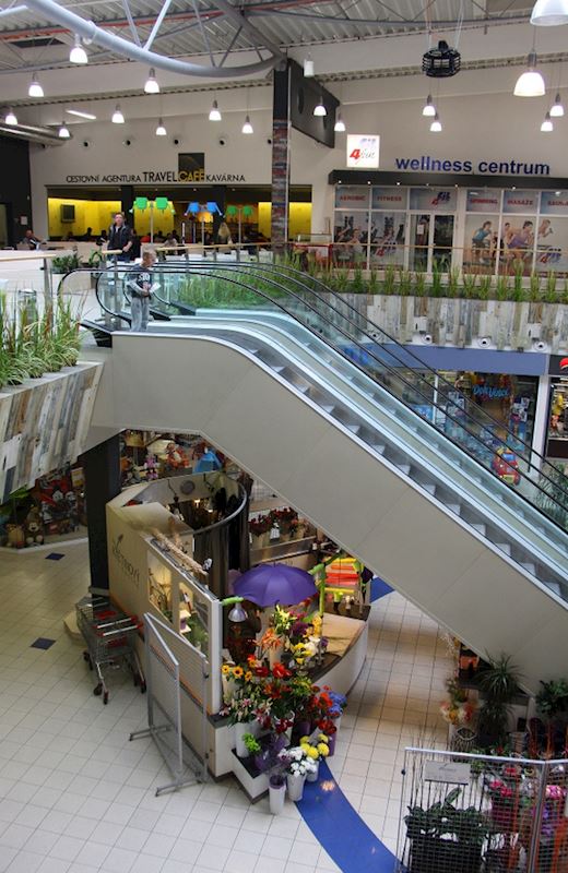Orlice park shopping – obchodní centrum s dětským koutkem zdarma - fotografie 12/22
