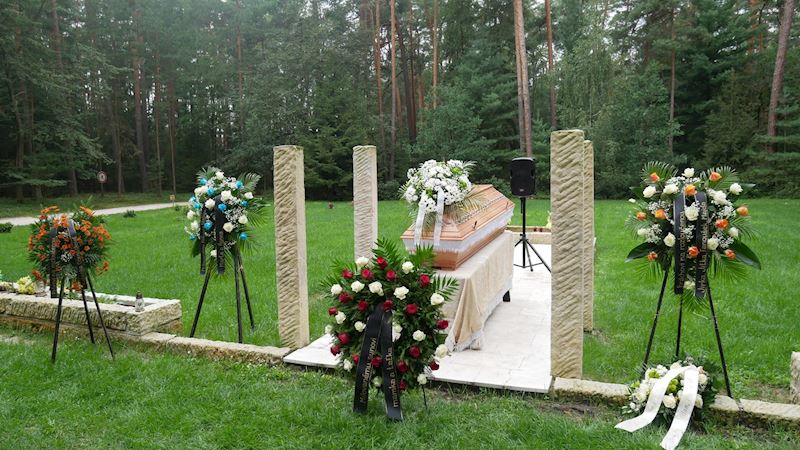Pohřební služba CHARON – Jitka Filipová s.r.o. - fotografie 14/15